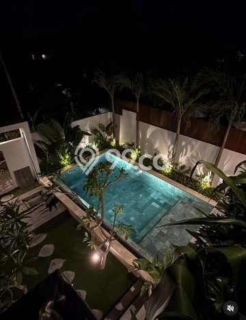 Sewa Rumah Strategis di canggu LT 500m2 / LB 350m2 Kondisi Bagus Sewa Rumah Strategis di canggu LT 500m2 / LB 350m2 Kondisi Bagus