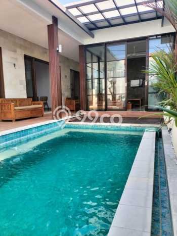 Hunian Kondisi Baik Disewakan di Kerobokan, Badung LT 300m2, LB 150m2 Hunian Kondisi Baik Disewakan di Kerobokan, Badung LT 300m2, LB 150m2