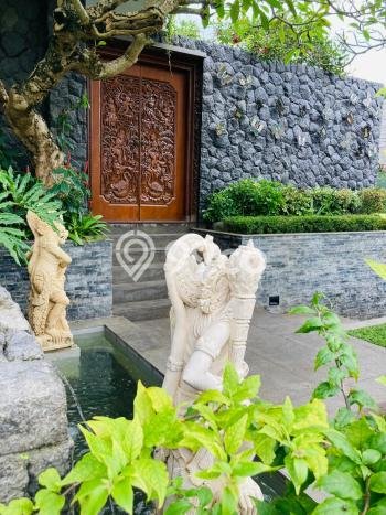 Disewakan Rumah Strategis LT 632m2 / LB 400m2 di Nusa Dua, Badung Disewakan Rumah Strategis LT 632m2 / LB 400m2 di Nusa Dua, Badung