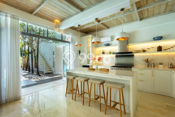 Rumah Elit Modern Tanpa Renovasi di Sanur Denpasar Rumah Elit Modern Tanpa Renovasi di Sanur Denpasar