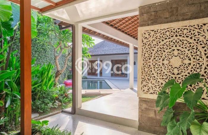 Rumah Mewah LB 300m2 Siap Pakai Desain Elegan di canggu, Badung Rumah Mewah LB 300m2 Siap Pakai Desain Elegan di canggu, Badung