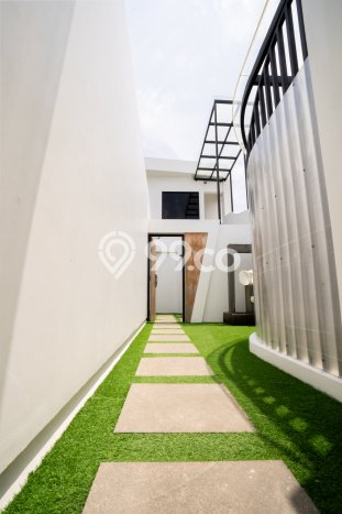 Hunian Minimalis dengan LT 484m2 & LB 1000m2 Dikontrakkan di Padanggalak Hunian Minimalis dengan LT 484m2 & LB 1000m2 Dikontrakkan di Padanggalak