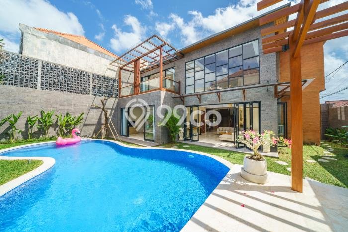 For Sale! Premium House LT 500m2 Desain Modern di Kerobokan For Sale! Premium House LT 500m2 Desain Modern di Kerobokan