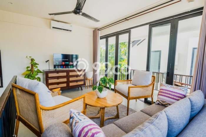 Rumah Kondisi Baik Disewakan di Pecatu, Badung LT 200m2, LB 400m2 Rumah Kondisi Baik Disewakan di Pecatu, Badung LT 200m2, LB 400m2