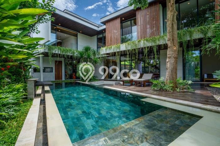 Jual Rumah Luas Elegan Dengan View Cantik di Umalas, Badung Jual Rumah Luas Elegan Dengan View Cantik di Umalas, Badung