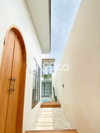 Dijual Rumah Luas Elegan Dengan View Cantik di Sanur, Denpasar Dijual Rumah Luas Elegan Dengan View Cantik di Sanur, Denpasar