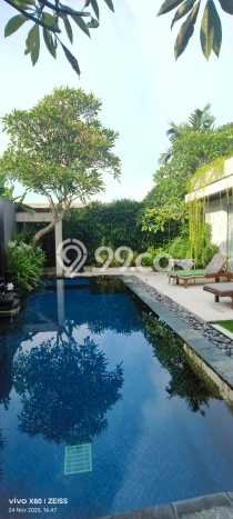 For Sale! Luxury House LT 350m2 Desain Elegan di Kedonganan For Sale! Luxury House LT 350m2 Desain Elegan di Kedonganan
