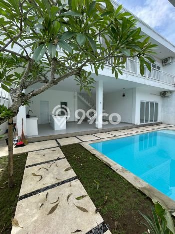 PROMO SPESIAL! Rumah Siap Huni lokasi , Badung, Luas 245m2m² LB 200m2m² PROMO SPESIAL! Rumah Siap Huni lokasi , Badung, Luas 245m2m² LB 200m2m²