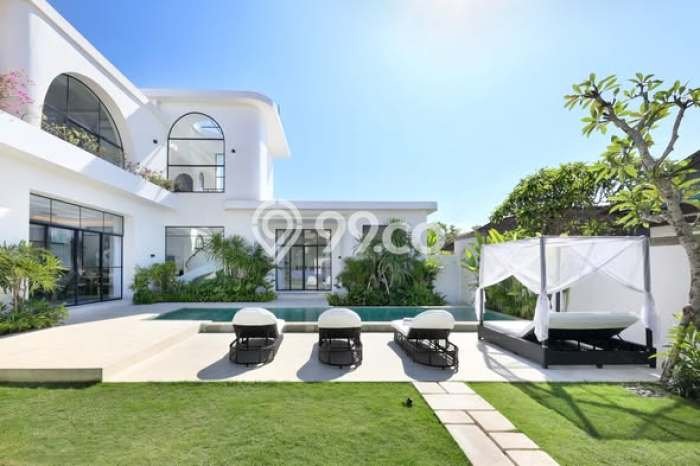 Disewakan Rumah Harga Terjangkau di Canggu Badung dengan 3 KT Disewakan Rumah Harga Terjangkau di Canggu Badung dengan 3 KT