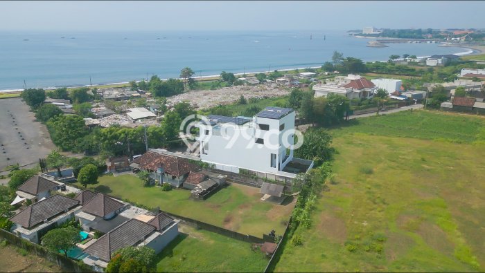 Hunian Minimalis dengan LT 484m2 & LB 1000m2 Dikontrakkan di Padanggalak Hunian Minimalis dengan LT 484m2 & LB 1000m2 Dikontrakkan di Padanggalak