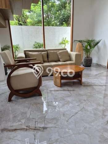 Disewakan Rumah Strategis LT 450m2 / LB 566m2 di uluwatu, Badung Disewakan Rumah Strategis LT 450m2 / LB 566m2 di uluwatu, Badung