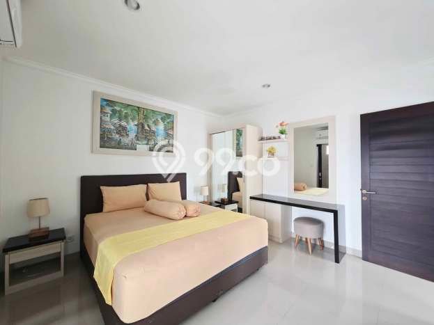 Disewakan! Rumah 3 Kamar Tidur &
4 Kamar Mandi di Umalas, Badung Disewakan! Rumah 3 Kamar Tidur &
4 Kamar Mandi di Umalas, Badung