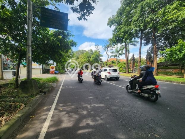 Tanah Disewakan Lokasi Renon Denpasar Luas 2000m2 Tanah Disewakan Lokasi Renon Denpasar Luas 2000m2
