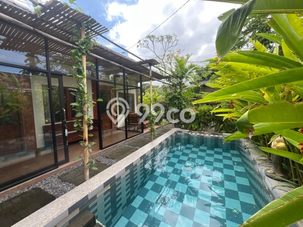 Rumah Nyaman di Sanur, 3 KT, Lingkungan Strategis, Luas 200m2m² Bangunan 200m2m² Rumah Nyaman di Sanur, 3 KT, Lingkungan Strategis, Luas 200m2m² Bangunan 200m2m²