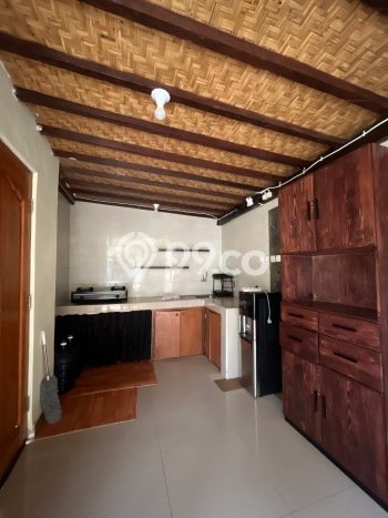 Rumah Nyaman di Sanur, 3 KT, Lingkungan Strategis, Luas 200m2m² Bangunan 200m2m² Rumah Nyaman di Sanur, 3 KT, Lingkungan Strategis, Luas 200m2m² Bangunan 200m2m²
