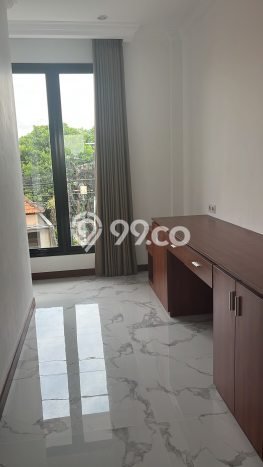 Hunian Elit LB 260m2 Siap Pakai Desain Elegan di Sanur, Denpasar Hunian Elit LB 260m2 Siap Pakai Desain Elegan di Sanur, Denpasar
