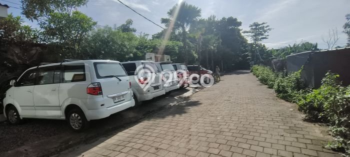 Tanah Disewakan Lokasi Badung Seluas 800m2 Strategis dan Aman Tanah Disewakan Lokasi Badung Seluas 800m2 Strategis dan Aman