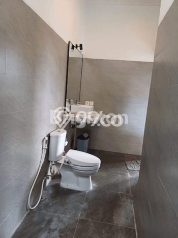 Rumah Disewakan Badung LT 200m2 LB 100m2 Kawasan Kerobokan Rumah Disewakan Badung LT 200m2 LB 100m2 Kawasan Kerobokan