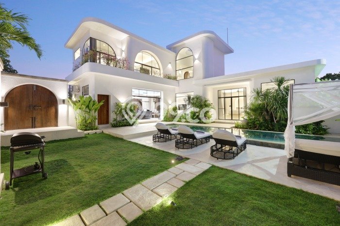 Disewakan Rumah Harga Terjangkau di Canggu Badung dengan 3 KT Disewakan Rumah Harga Terjangkau di Canggu Badung dengan 3 KT