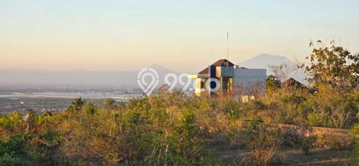Sewa Rumah Nyaman di Ungasan LT 800m2 / LB 500m2 Kondisi Bagus Sewa Rumah Nyaman di Ungasan LT 800m2 / LB 500m2 Kondisi Bagus