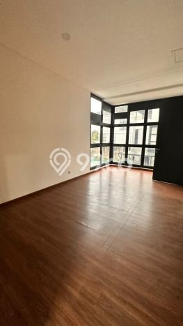 Disewakan! Rumah 3 Kamar Tidur &
2 Kamar Mandi di Ampera, Jakarta Selatan Disewakan! Rumah 3 Kamar Tidur &
2 Kamar Mandi di Ampera, Jakarta Selatan