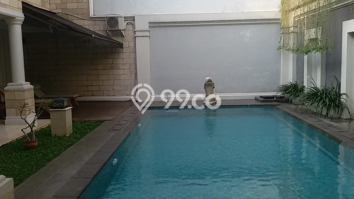 Rumah Kondisi Baik Disewakan di Pondok Indah, Jakarta Selatan LT 422m2, LB 650m2 Rumah Kondisi Baik Disewakan di Pondok Indah, Jakarta Selatan LT 422m2, LB 650m2