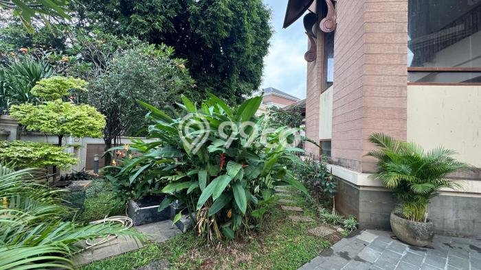 LISTING BARU! Rumah di Pondok Indah, Siap Huni, 4 KM, Dekat Pondok Indah, Jakarta Selatan, Jakarta Selatan, LT 600m² LB 500m² LISTING BARU! Rumah di Pondok Indah, Siap Huni, 4 KM, Dekat Pondok Indah, Jakarta Selatan, Jakarta Selatan, LT 600m² LB 500m²
