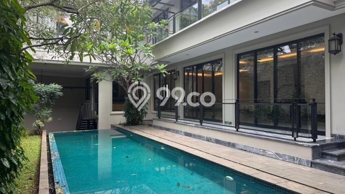 Rumah area Pondok Indah, 5 KM, Design Modern, LT 700m² Bangunan 600m² Rumah area Pondok Indah, 5 KM, Design Modern, LT 700m² Bangunan 600m²