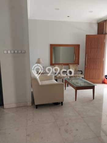 Rumah Asri di Pondok Indah, 4 KT, Free Banjir Rumah Asri di Pondok Indah, 4 KT, Free Banjir