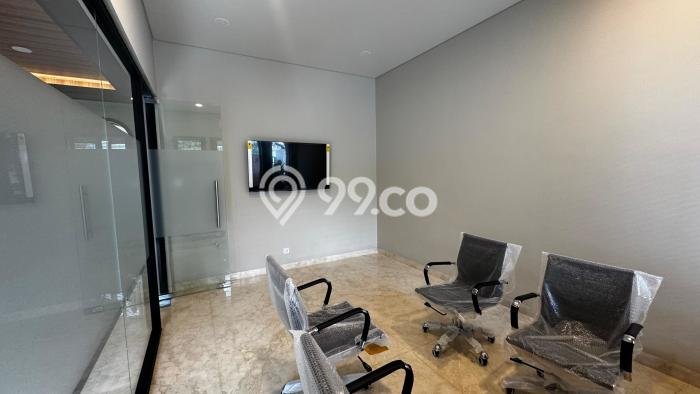 Disewakan Kantor di Kebayoran Baru Jakarta Selatan LT 210m2, LB 180m2 Disewakan Kantor di Kebayoran Baru Jakarta Selatan LT 210m2, LB 180m2