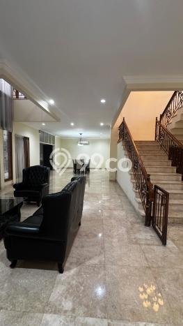 Sewa Rumah Murah di Pondok Indah Jakarta Selatan dengan 6 Kamar Tidur Sewa Rumah Murah di Pondok Indah Jakarta Selatan dengan 6 Kamar Tidur