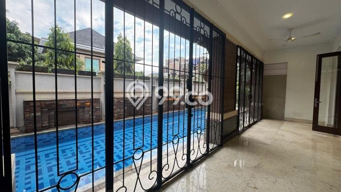 LISTING BARU! Rumah di Pondok Indah, Siap Huni, 4 KM, Dekat Pondok Indah, Jakarta Selatan, Jakarta Selatan, LT 600m² LB 500m² LISTING BARU! Rumah di Pondok Indah, Siap Huni, 4 KM, Dekat Pondok Indah, Jakarta Selatan, Jakarta Selatan, LT 600m² LB 500m²
