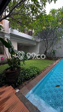 Rumah Bagus Disewakan di Cipete, Jakarta Selatan LT 450m2, LB 550m2 Rumah Bagus Disewakan di Cipete, Jakarta Selatan LT 450m2, LB 550m2