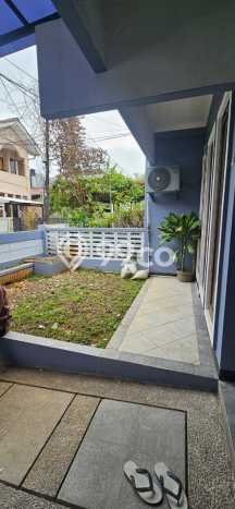 Rumah area Pondok Indah, 1 KM, Konsep Modern, Luas 120m² Bangunan 90m² Rumah area Pondok Indah, 1 KM, Konsep Modern, Luas 120m² Bangunan 90m²