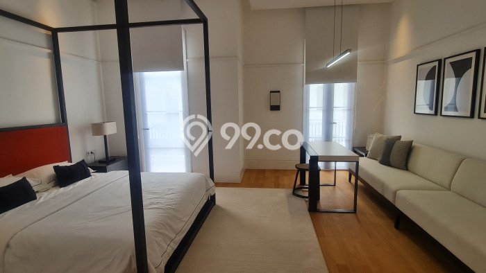 For Sale! Premium House LT 130m2 Desain Elegan di Pondok Indah For Sale! Premium House LT 130m2 Desain Elegan di Pondok Indah