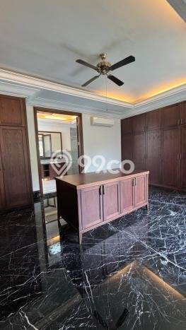 Rumah area Pondok Indah, 5 KM, Design Modern, LT 700m² Bangunan 600m² Rumah area Pondok Indah, 5 KM, Design Modern, LT 700m² Bangunan 600m²