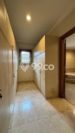 Rumah kawasan Pondok Indah, Dekat Fasilitas, 5 KT Rumah kawasan Pondok Indah, Dekat Fasilitas, 5 KT