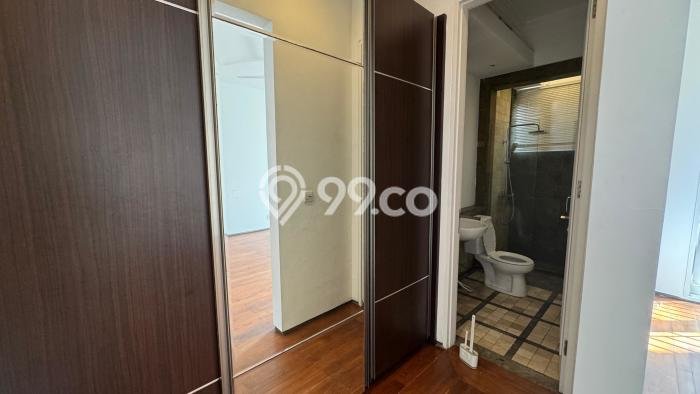 Rumah di Pondok Indah, Akses ke Fasilitas, LT 500m² Rumah di Pondok Indah, Akses ke Fasilitas, LT 500m²