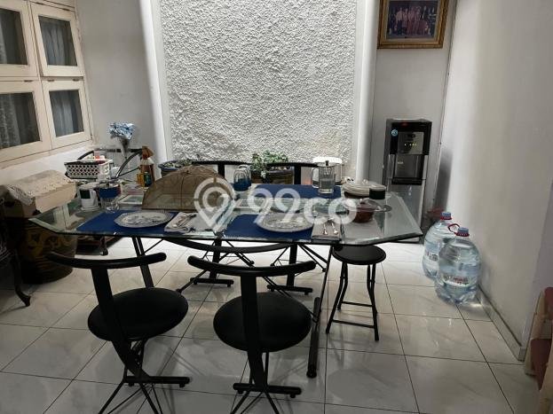Siap Huni Rumah Mewah 3 Kamar di Pondok Indah Dekat ke Mana Pun Siap Huni Rumah Mewah 3 Kamar di Pondok Indah Dekat ke Mana Pun