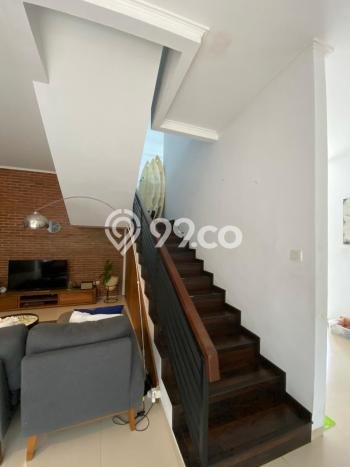 Rumah di Kebayoran Baru, Dekat Fasilitas, 4 KT, LT 201m² Bangunan 300m² Rumah di Kebayoran Baru, Dekat Fasilitas, 4 KT, LT 201m² Bangunan 300m²