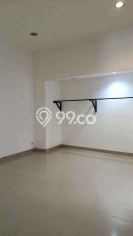 Rumah Strategis kawasan Senopati, 3 KM, Area Tenang, Luas 208m² LB 310m² Rumah Strategis kawasan Senopati, 3 KM, Area Tenang, Luas 208m² LB 310m²
