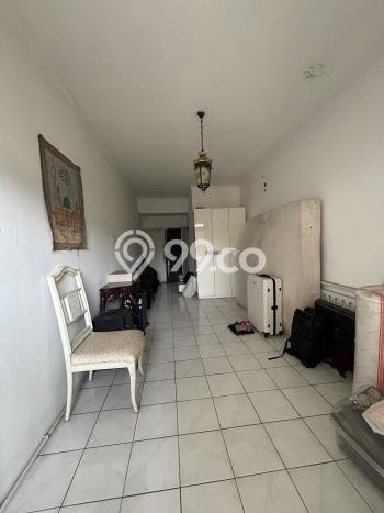 Rumah Menguntungkan di Lebak Bulus, Dekat Kawasan Bisnis, Jakarta Selatan - LT 240m² Rumah Menguntungkan di Lebak Bulus, Dekat Kawasan Bisnis, Jakarta Selatan - LT 240m²