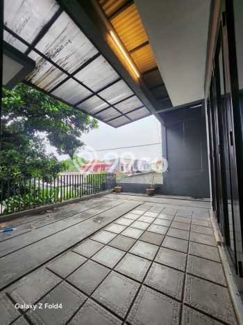 Rumah di Gandaria, 4 KT, Area Strategis, LT 400m2m² Bangunan 250m2m² Rumah di Gandaria, 4 KT, Area Strategis, LT 400m2m² Bangunan 250m2m²