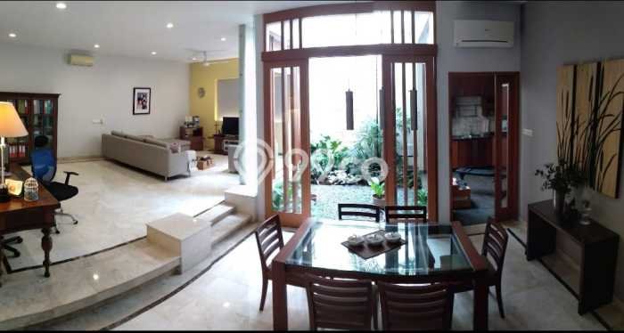 Rumah Kontrakan Jakarta Selatan LT 235m2 LB 325m2 Area Pondok Indah Rumah Kontrakan Jakarta Selatan LT 235m2 LB 325m2 Area Pondok Indah