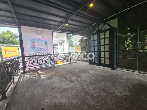 Komersial Disewa di Kebayoran Baru, Jakarta Selatan, LT 500m2 / LB 440m2 Komersial Disewa di Kebayoran Baru, Jakarta Selatan, LT 500m2 / LB 440m2