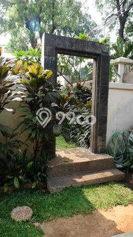 Rumah 3 Kamar Lengkap Disewakan di Kebayoran Baru Harga Kompetitif Rumah 3 Kamar Lengkap Disewakan di Kebayoran Baru Harga Kompetitif