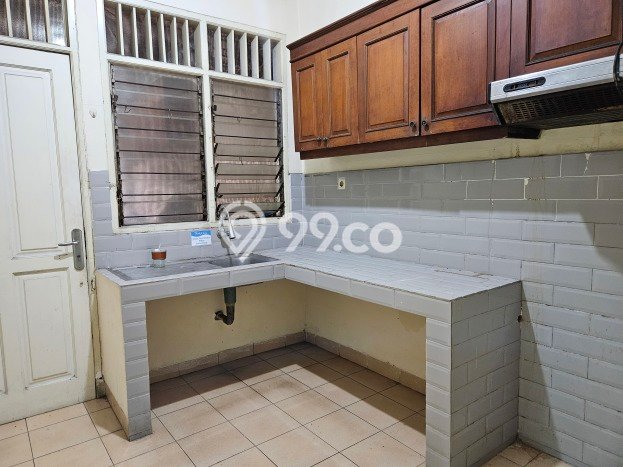 Rumah Sewa Jakarta Selatan LT 160m2 LB 200m2 Area Pondok Indah Rumah Sewa Jakarta Selatan LT 160m2 LB 200m2 Area Pondok Indah