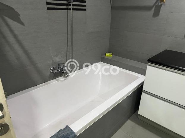 Disewakan! Rumah 4 Kamar Tidur &
4 Kamar Mandi di Lebak Bulus, Jakarta Selatan Disewakan! Rumah 4 Kamar Tidur &
4 Kamar Mandi di Lebak Bulus, Jakarta Selatan