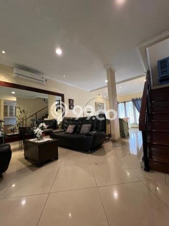 Sewa Rumah Harga Terjangkau di Pondok Indah Jakarta Selatan Punya 3 KT Sewa Rumah Harga Terjangkau di Pondok Indah Jakarta Selatan Punya 3 KT