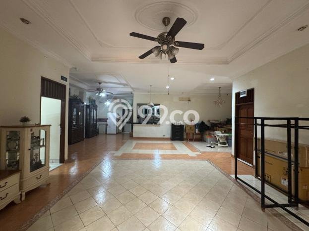 Rumah Luxury Dijual di Jakarta Selatan Fasilitas Lengkap Rumah Luxury Dijual di Jakarta Selatan Fasilitas Lengkap